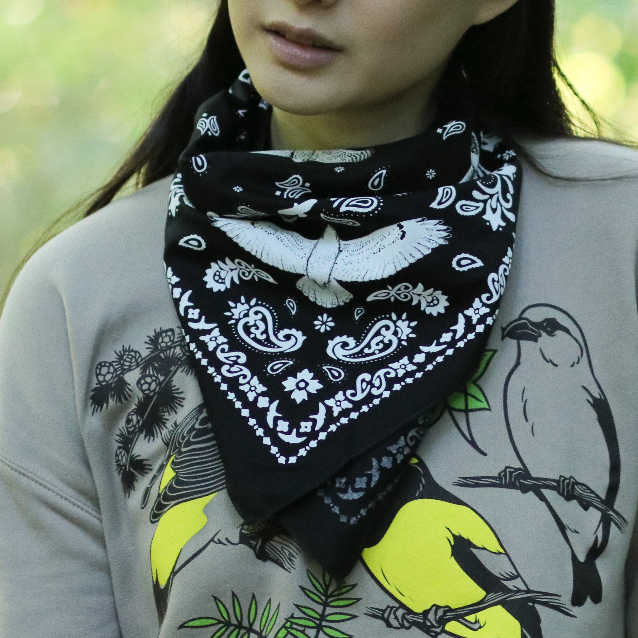 Bird Collective - Hawks In Flight Bandana - Black -